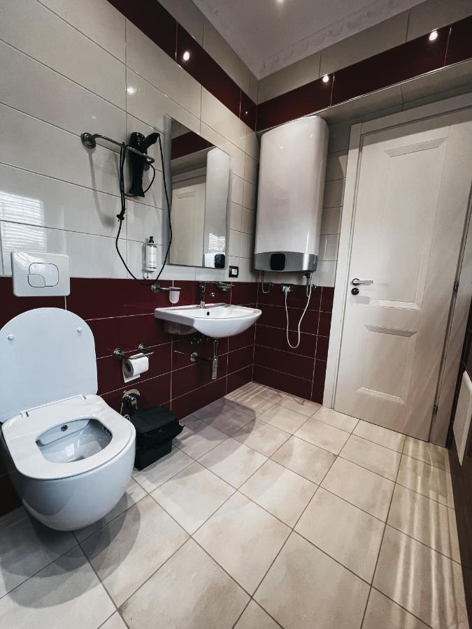Amansar Boutique Hotel Tirana Eksteriør billede