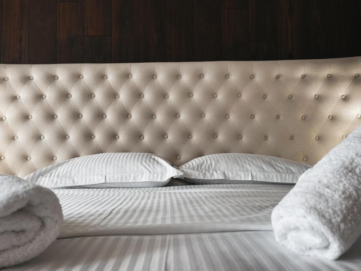 Amansar Boutique Hotel Tirana Eksteriør billede