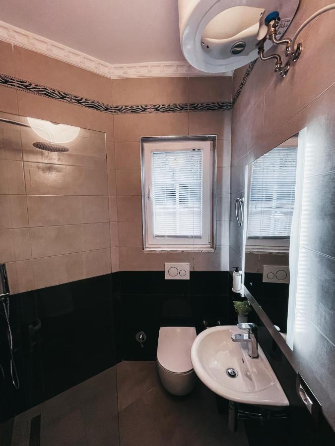 Amansar Boutique Hotel Tirana Eksteriør billede